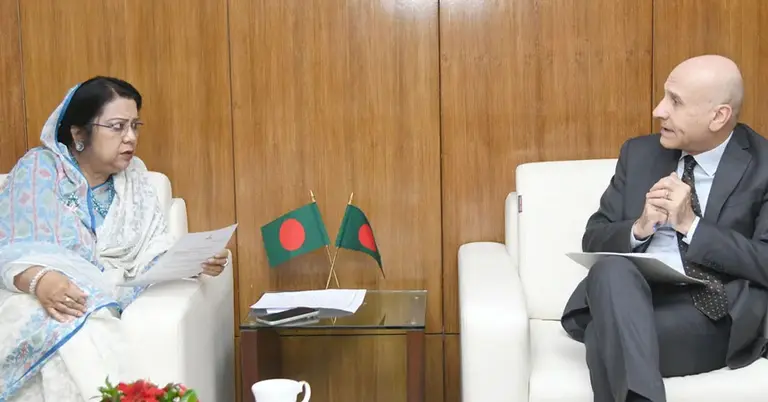 বিমানমন্ত্রীর সঙ্গে ইতালির রাষ্ট্রদূতের সাক্ষাৎ
